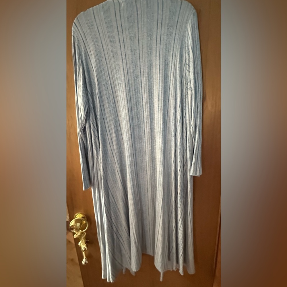 LuLaRoe light weight long open cardigan/duster, multi color blue gray - Picture 2 of 5